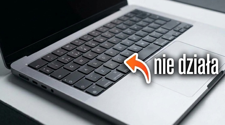 Grafika przedstawia laptopa z niedziałającą klawiaturą.